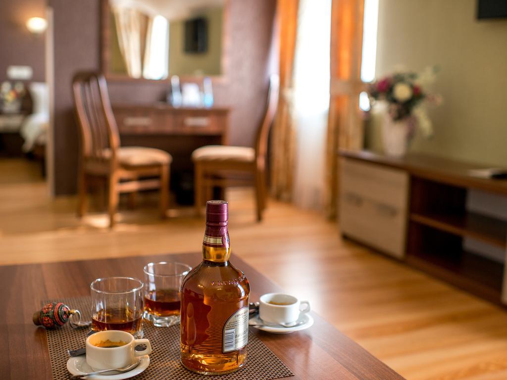 Hotel&Spa Pysanka, Готель Писанка, 3 Сауни Та Джакузі - Індивідуальний Відпочинок У Спа Leópolis Habitación foto