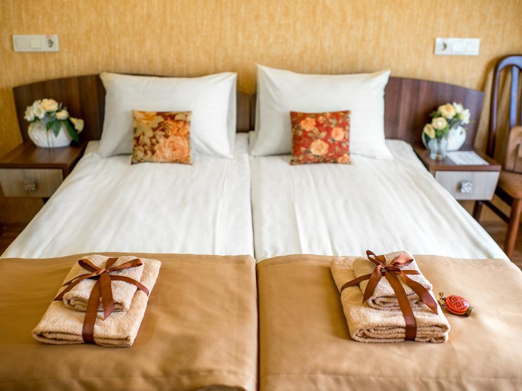 Hotel&Spa Pysanka, Готель Писанка, 3 Сауни Та Джакузі - Індивідуальний Відпочинок У Спа Leópolis Habitación foto