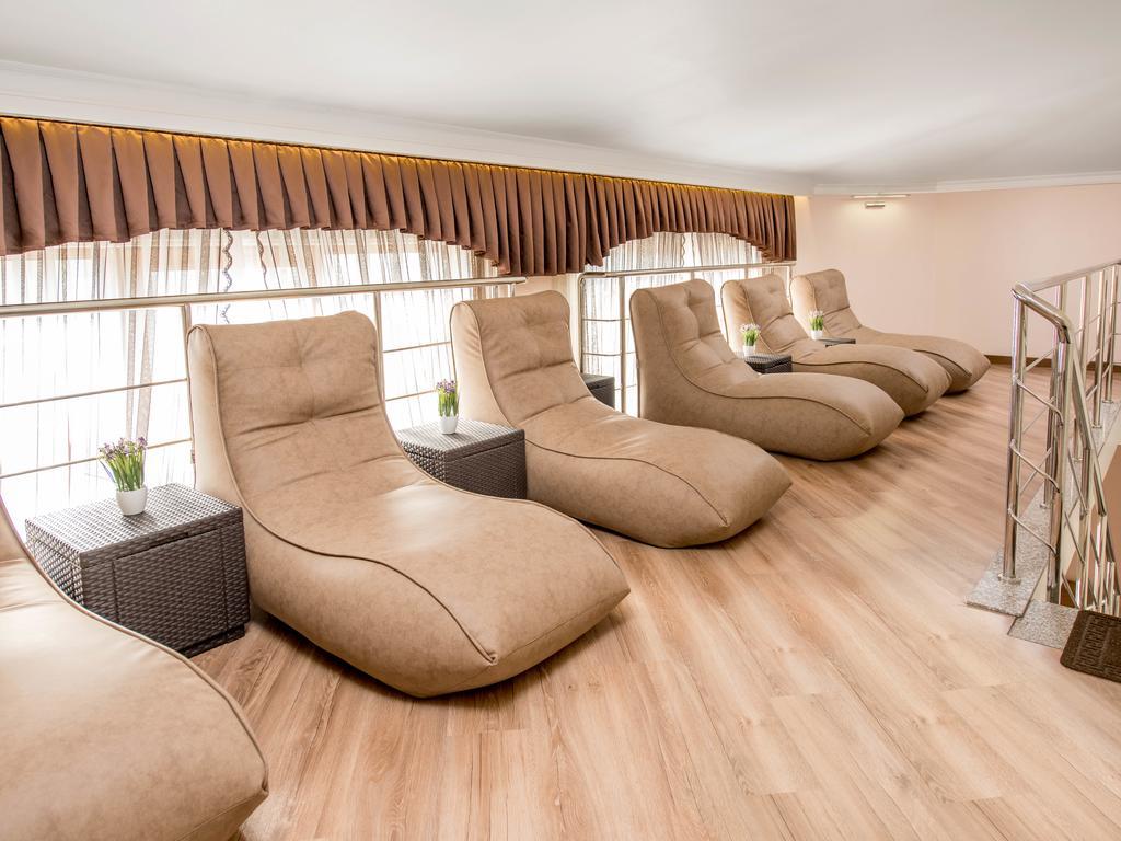 Hotel&Spa Pysanka, Готель Писанка, 3 Сауни Та Джакузі - Індивідуальний Відпочинок У Спа Leópolis Exterior foto
